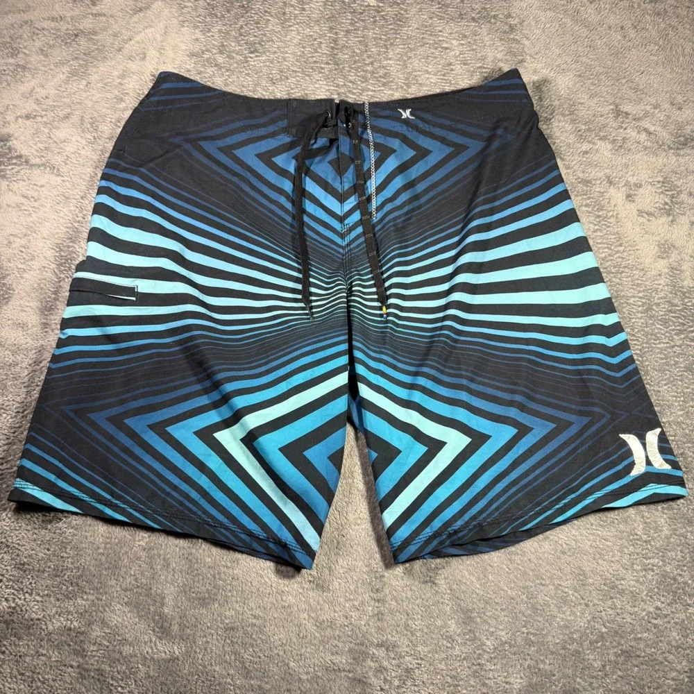 Hurley Phantom Mens Board Shorts Sz 38 Blue Black Geometric Chevron‎ Swim Trunks